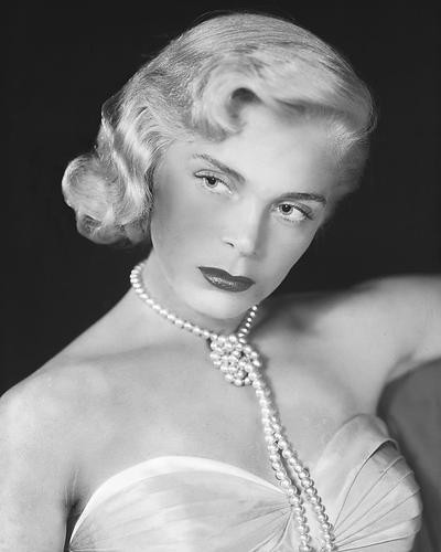 This is an image of 175934 Lizabeth Scott Photograph & Poster