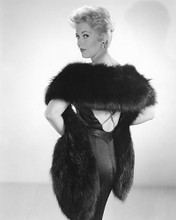 This is an image of 176206 Kim Novak Photograph & Poster