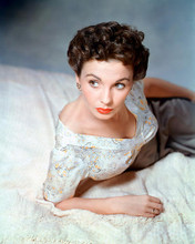 This is an image of 264135 Jean Simmons Photograph & Poster