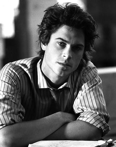 This is an image of 186644 Rob Lowe Photograph & Poster