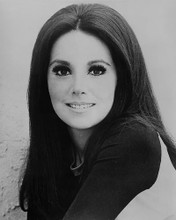 This is an image of 186935 Marlo Thomas Photograph & Poster