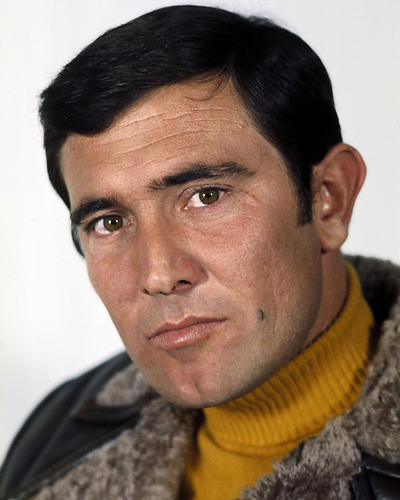 This is an image of 272799 George Lazenby Photograph & Poster