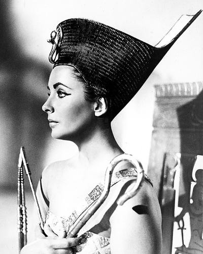 Movie Market - Photograph & Poster of Elizabeth Taylor 187746