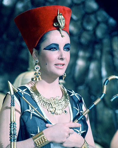 This is an image of 276062 Elizabeth Taylor Photograph & Poster