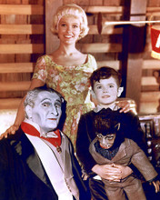 This is an image of 277011 The Munsters Photograph & Poster