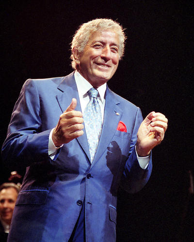 This is an image of 277332 Tony Bennett Photograph & Poster