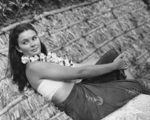This is an image of 173520 Jean Simmons Photograph & Poster