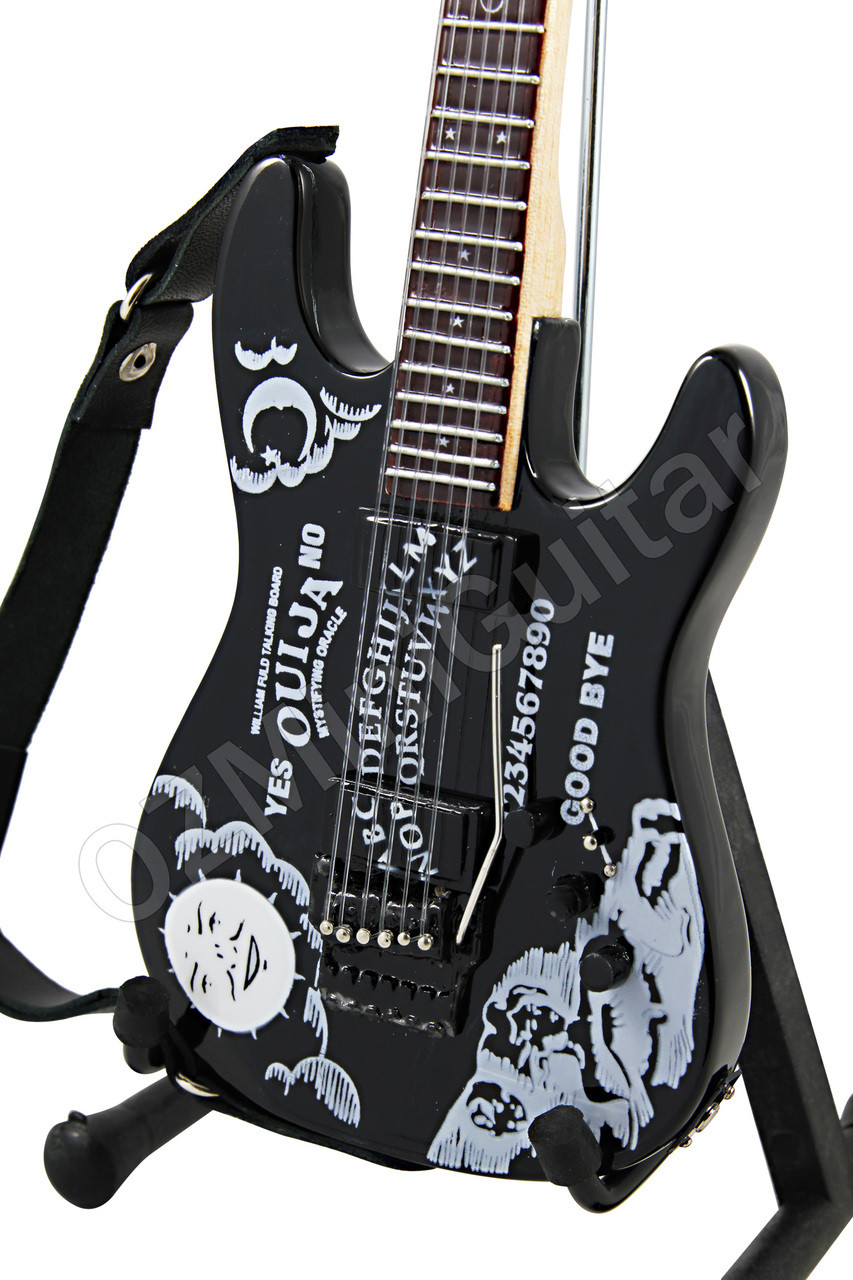 Metallica Electric Guitar
 - Miniature Guitar Kirk Hammett Metallica Ouija Ozminiguitar