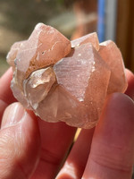 Strawberry quartz group (111565)