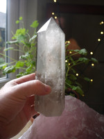 Clear quartz point (112389)