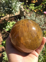 Golden healer sphere (115473)