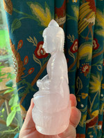 Rose quartz Buddha (115766)