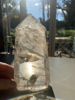 Clear quartz rainbow point (117303)