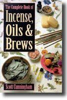 Complete book of Incense, oils and brews (117973)