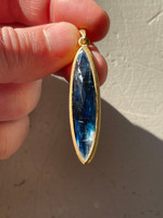 Kyanite set in gold plated silver (118228)