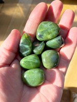 Jade tumblestones (118607)