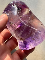 Amethyst with zoning (118876)