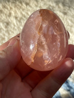 Star Rose quartz egg (119283)