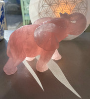 Rose Quartz Elephant (1112359)