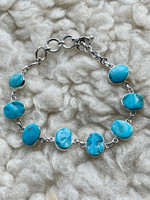 Turquoise bracelet (1112941)