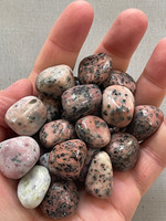 Isla Rosa tumblestones (1114000)