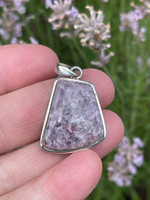 Lepidolite set in silver (1114296)