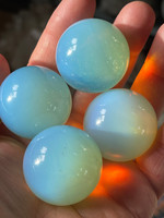 Oplaite sphere (1114598)