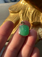 Chrysoprase set in silver (1114648)