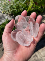 Clear Quartz palmstones (1114896)