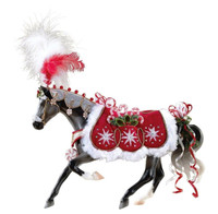 Breyer Horses Peppermint Kiss - Christmas Horse Traditional 1:9 Scale 700118