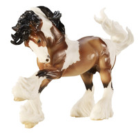 Breyer Horses Gypsy Vanner Traditional 1:9 Scale 1497