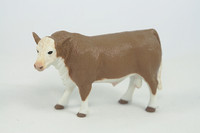 Big Country Toys Hereford Bull 1:20 Scale 400