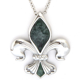 flower-of-light - Green marble lily Necklace