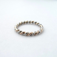Russian Twist Rope Ring