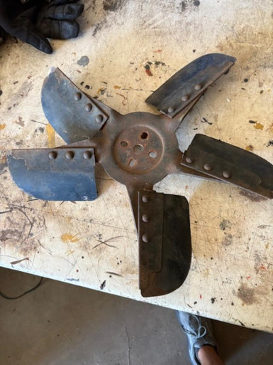 BUICK 225 5 BLADE FAN