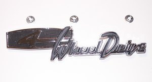 Emblem, tailgate 4 wheel drive with hardware