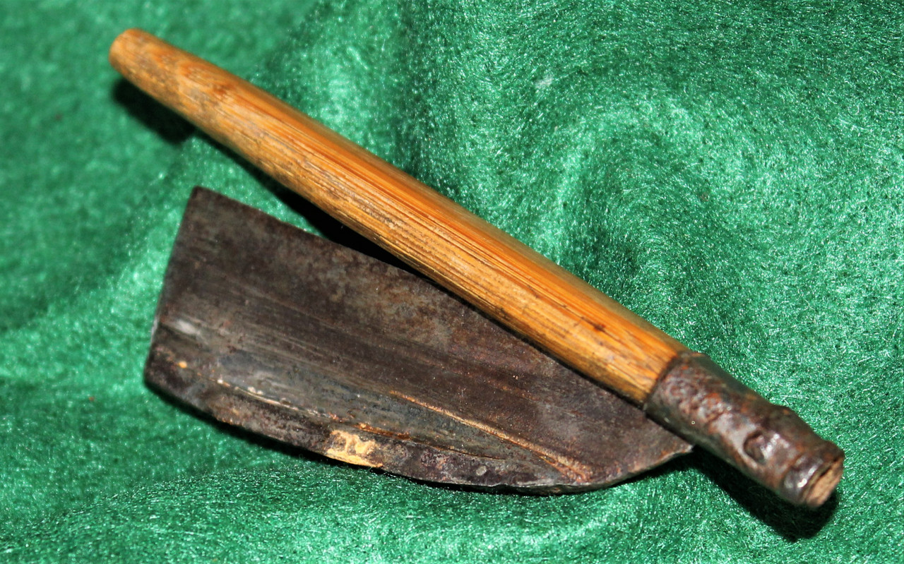 Rare original Revolutionary War razor or patch knife, as in museum