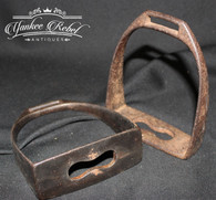 Pair of iron Civil War stirrups, used by Dragoons and the Artillery     