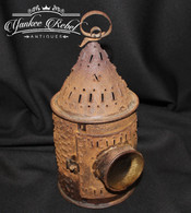 Very Rare – Revolutionary War Pierced tin Lantern with “Bullseye” glass    