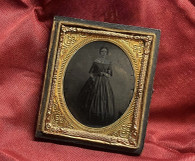 Civil War era Ambrotype image of a young woman