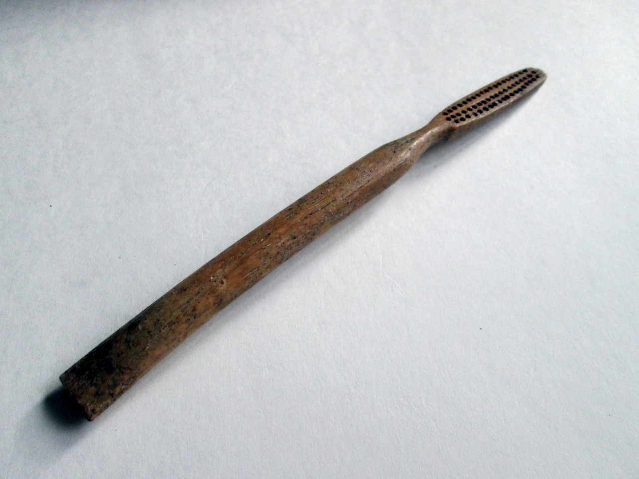 Civil War Soldier's Toothbrush (SOLD) Yankee Rebel Antiques