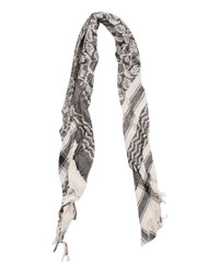 Handcrafted Rose Indie Scarf