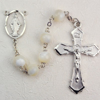 (R275RF) 8MM MOTHER OF PEARL ROSARY