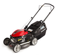 All the benefits of Honda’s superior engine technology at a very affordable price, the HRU19 Buffalo Premium is ideal for medium lawns and the residential user.