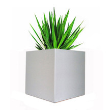 Madiera Square Aluminum Outdoor Planter 16x16x16