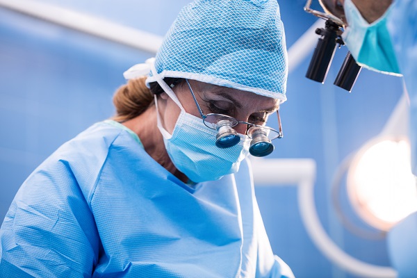 10 Features to Consider When Buying Surgical Loupes for Your Operating Theater - USA Medical and Surgical Supplies