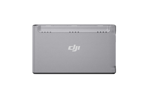 DJI Mini 2 Two-Way Charging Hub
Charges up to three batteries in sequence and can even be used as a power bank to charge additional devices.
