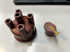 Distributor Cap and rotor arm for Komatsu Forklift with Denso distributor fitted