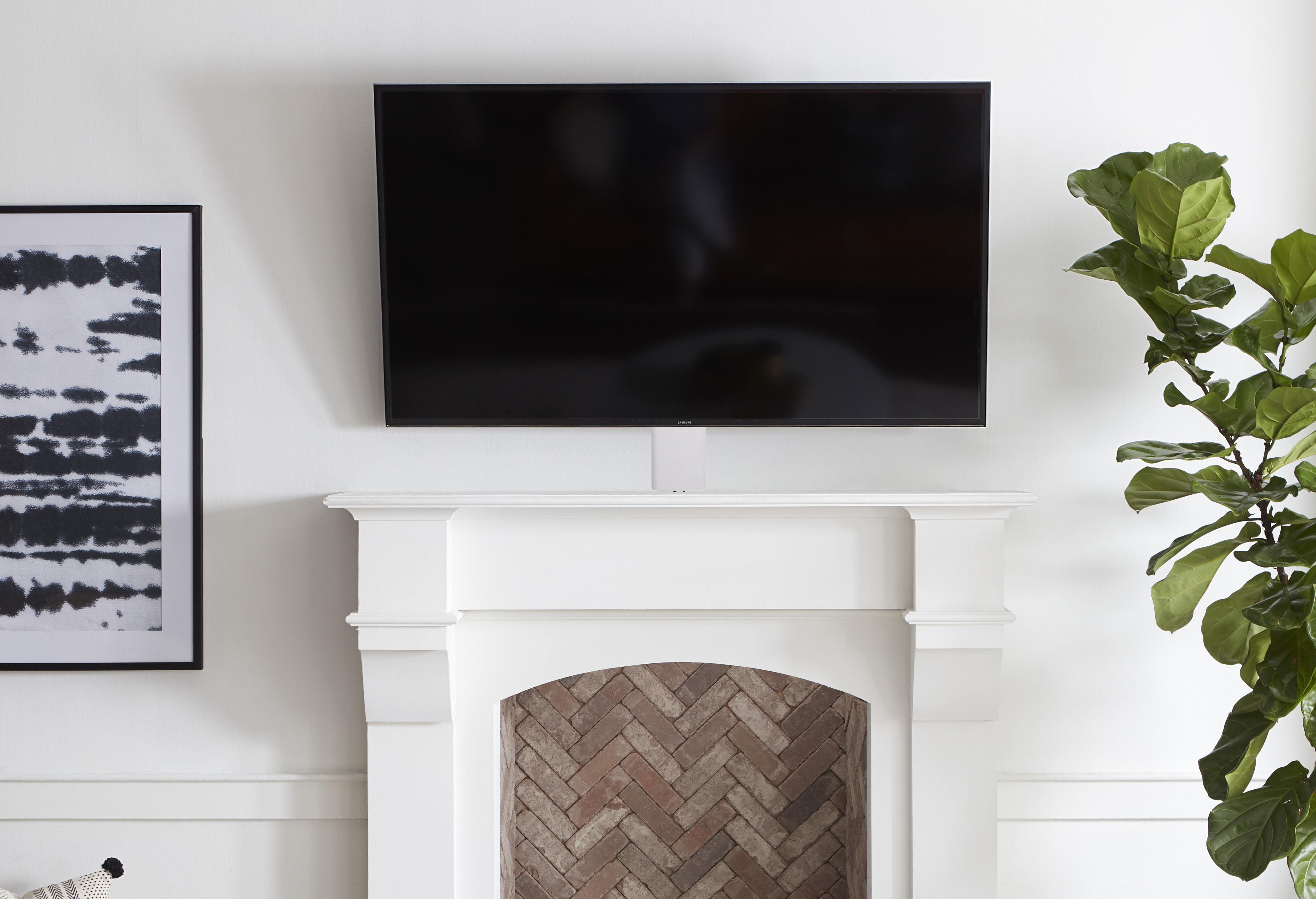 https://cdn10.bigcommerce.com/s-p67zny4ulb/product_images/uploaded_images/cablecover-mantel-embedjpg.jpeg