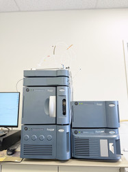Waters H-Class Acquity UPLC with Waters QDa Mass Detector and PDA Detector